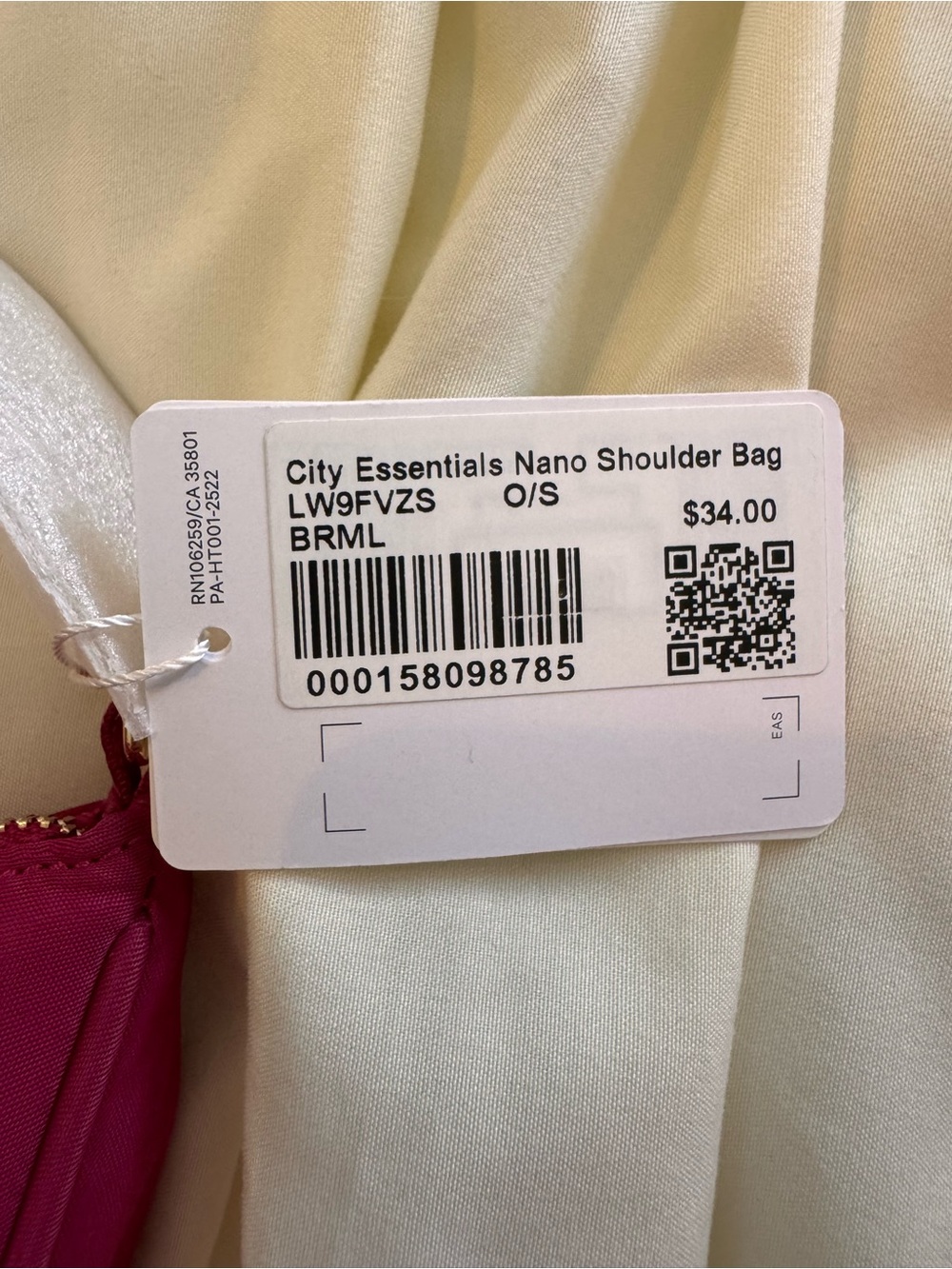 lululemon athletica Mini Shoulder Bag in Fuchsia Pink - Picture 3 of 3